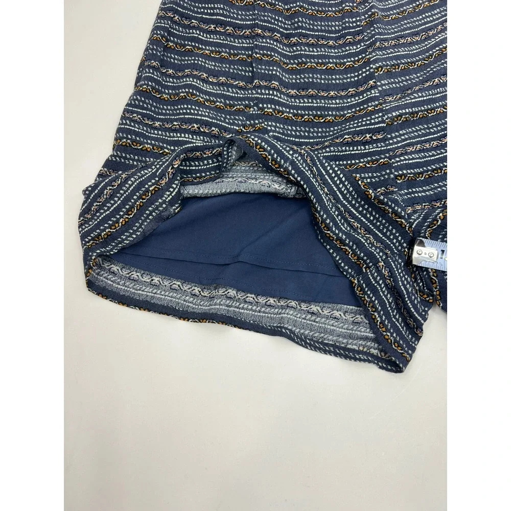 Honey Belle Shorts Junior's Size Large Gray Blue‎ White Multi Lined NWT